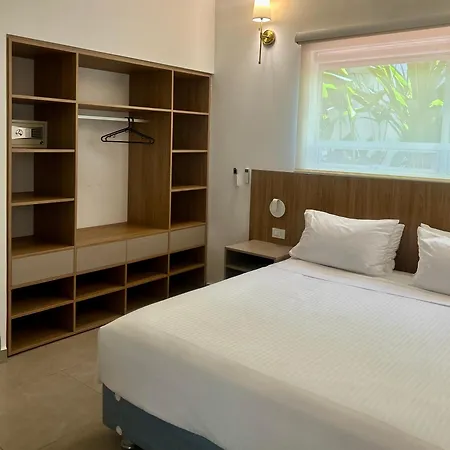 Elegante En Casa Con Piscina Y Jacuzzi - 4 Cartagena