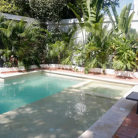 Elegante En Casa Con Piscina Y Jacuzzi - 4 Habitación en casa particular Cartagena